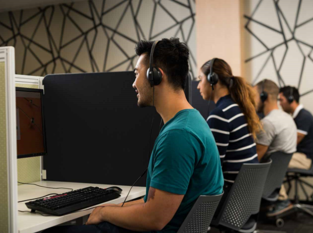 people taking the ielts test on computer